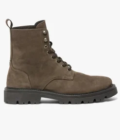 BOOTS BENNY CAFE