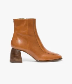 BOOTS TEA COGNAC