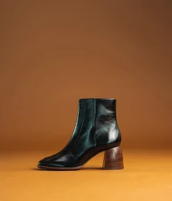 BOOTS TEA NOIR