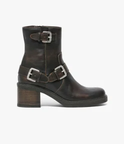 BOOTS TEDDY CAFE